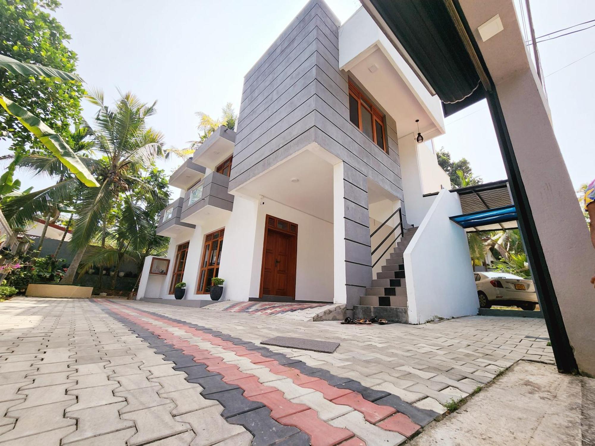 The Elegance Hotel Kalutara Bagian luar foto