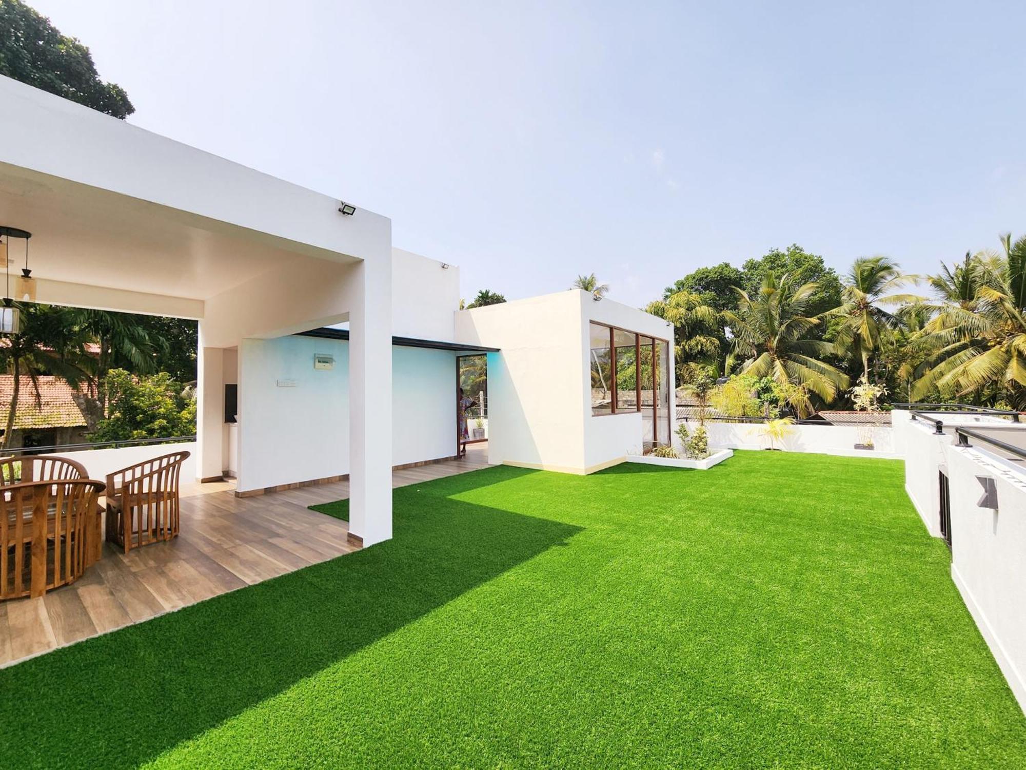 The Elegance Hotel Kalutara Bagian luar foto